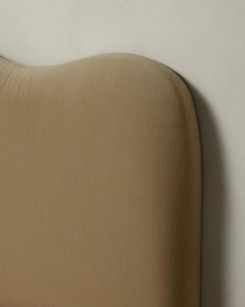Rosamund Slipcover Bed - Gallery Image #8